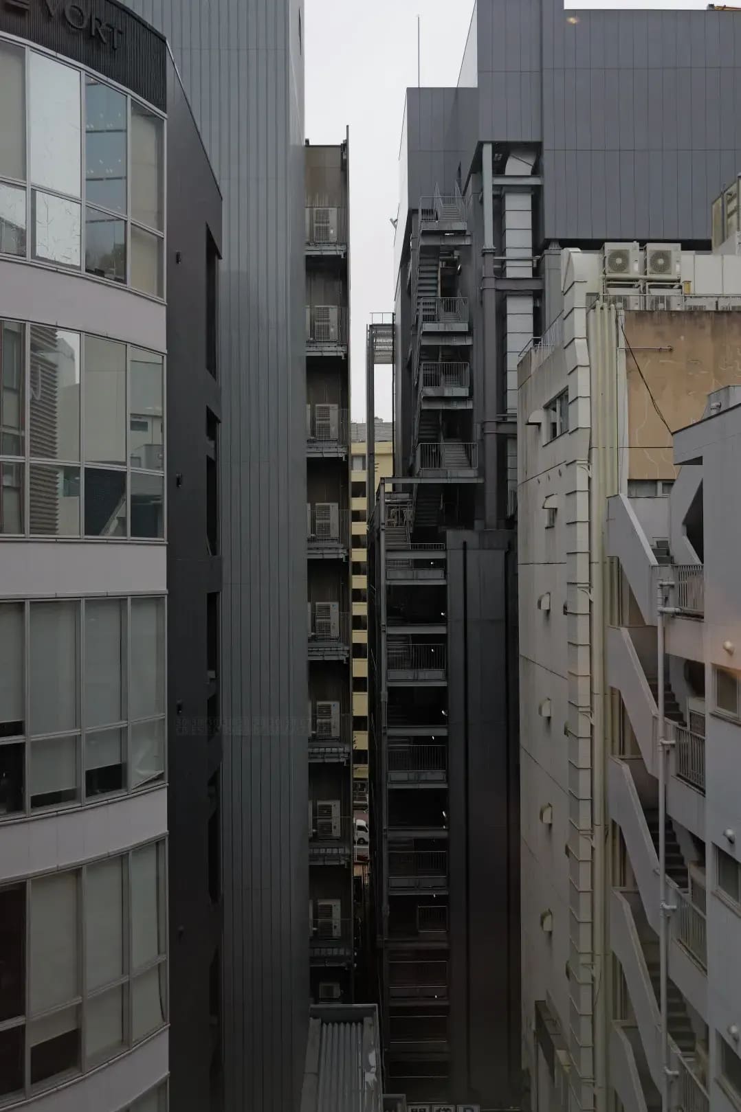 ニューススタジオ東京 8